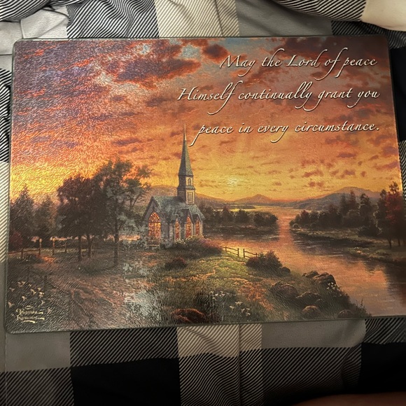 Thomas Kinkade glass cutting board - Picture 4 of 7